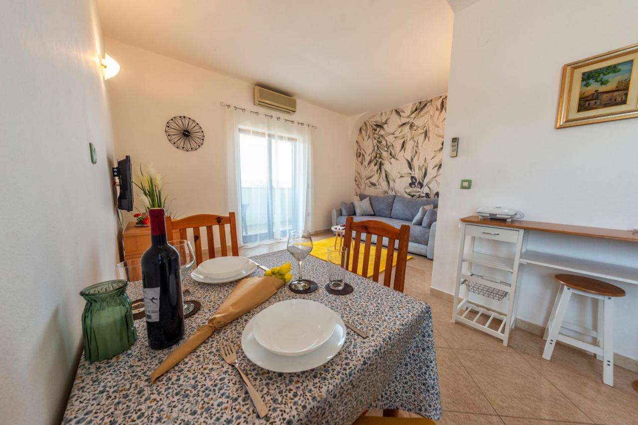 פומר Apartments Krivicic Green מראה חיצוני תמונה